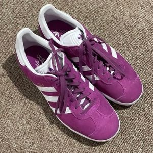 Adidas gazelle shock purple 7.5